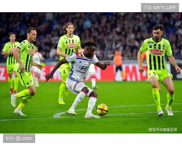 勒阿弗尔补时阶段进球，2-2逼平摩纳哥抢下关键一分